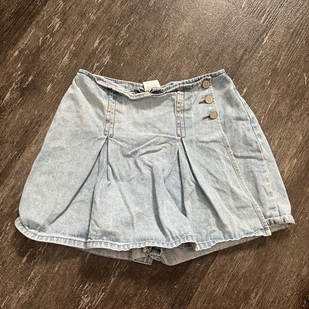 VINTAGE STEEL JEANS Denim Skirt Shorts Button Front Pleated Light Wash Size 9